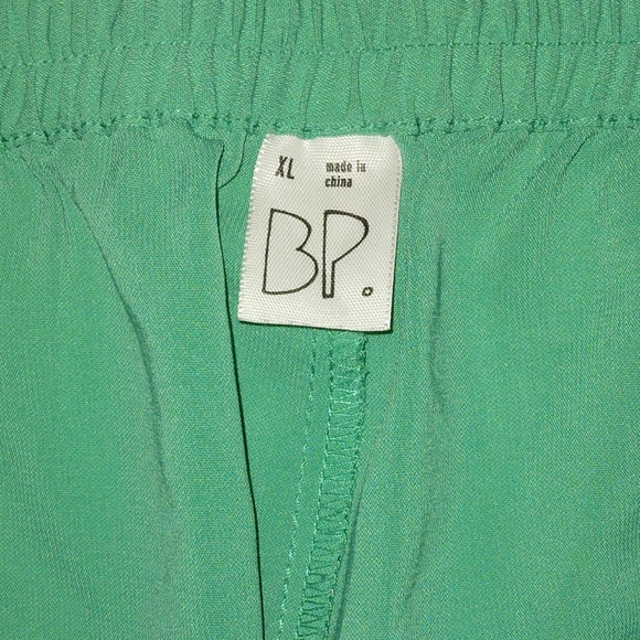 NWOT BP. Women's Plus Size Light Green Lightweight Slip On Shorts XL - Picture 12 of 13